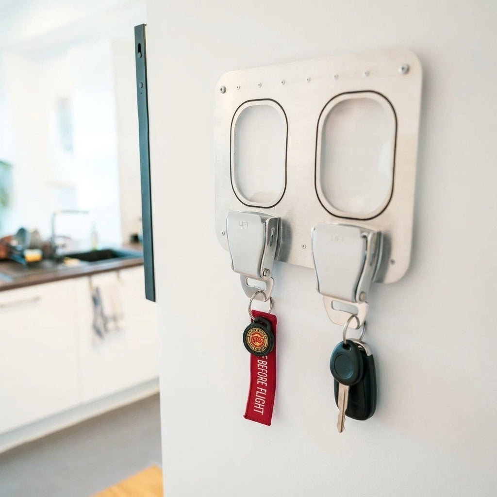 Aviation Style Key Holder - Wall Mounted Hook | Airplane Buckle Decor